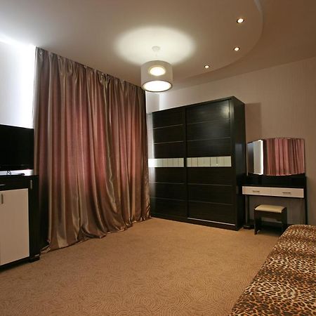 Mini Hotel In Observatorniy Odessa Dış mekan fotoğraf